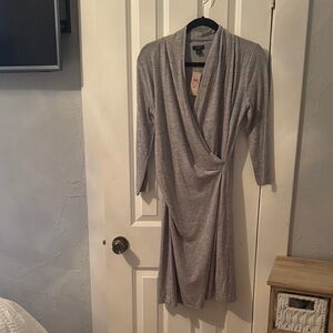 Ann Taylor Factory Gray Long Sleeve Dress